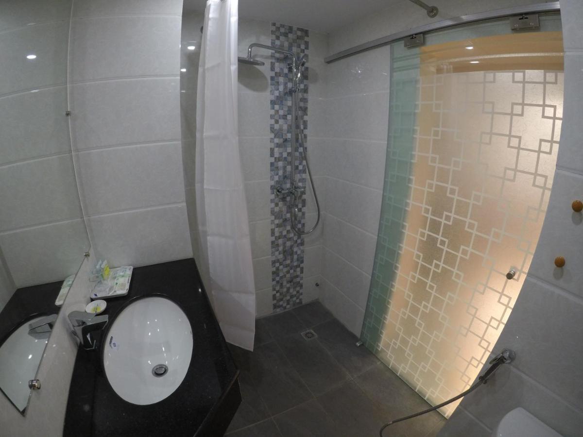 Yangon Hotel 57 Dış mekan fotoğraf